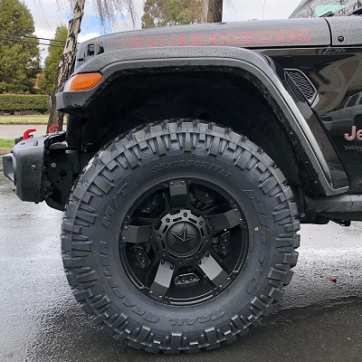 Wheel installed on Jeep